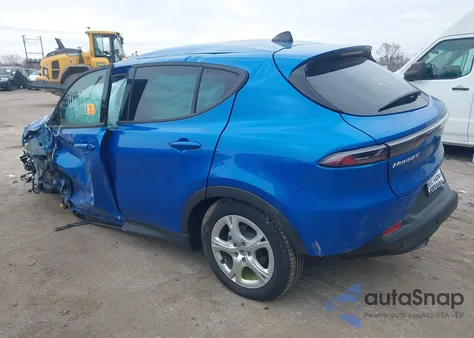2024 Dodge Hornet Gt Awd из США, поврежденный, VIN ZACNDFAN7R3A43885